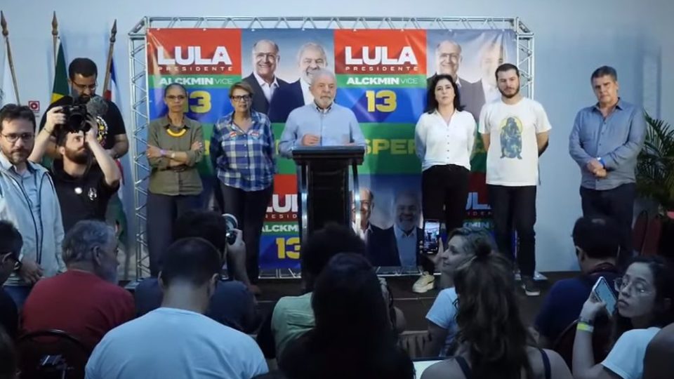 O descaramento petista: Lula ignora a lei e escancara campanha eleitoral antecipada para aliadas de esquerda